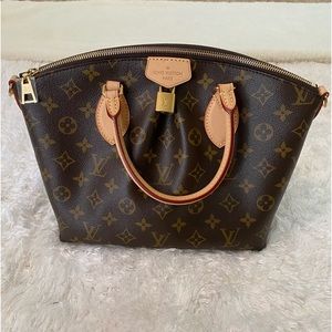 Authentic Louis Vuitton Boetie PM bag
